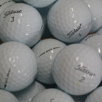 Golfbälle Titleist AVX